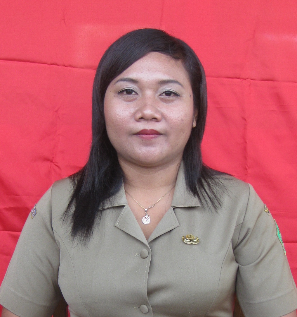 <center>Kepala Sekolah<br>Ni Wayan Ari Agustini, S.Pd</center>